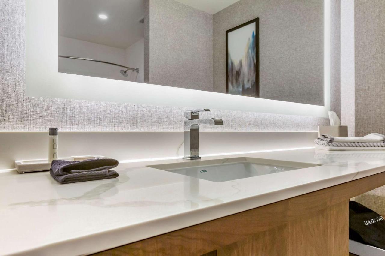 Hotel Centro Sonoma Wine Country, Tapestry Collection Hilton Rohnert Park Ngoại thất bức ảnh