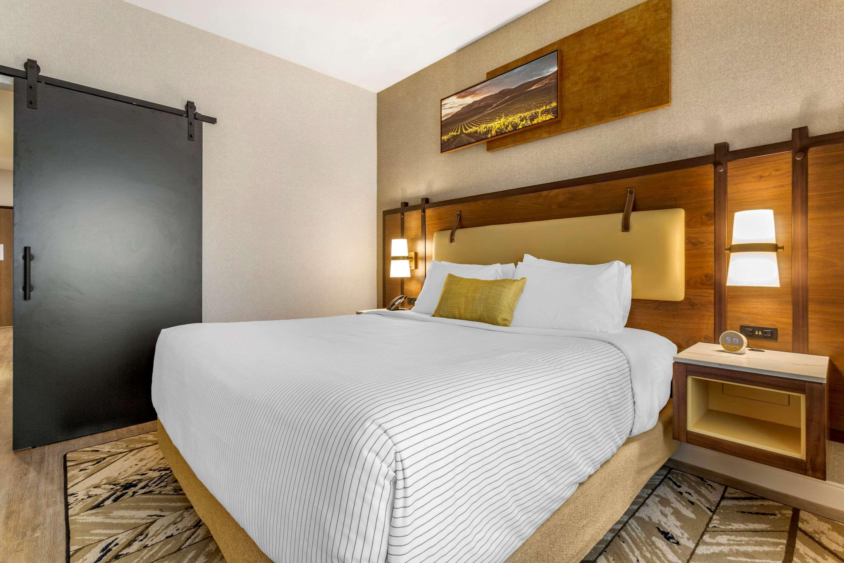 Hotel Centro Sonoma Wine Country, Tapestry Collection Hilton Rohnert Park Ngoại thất bức ảnh