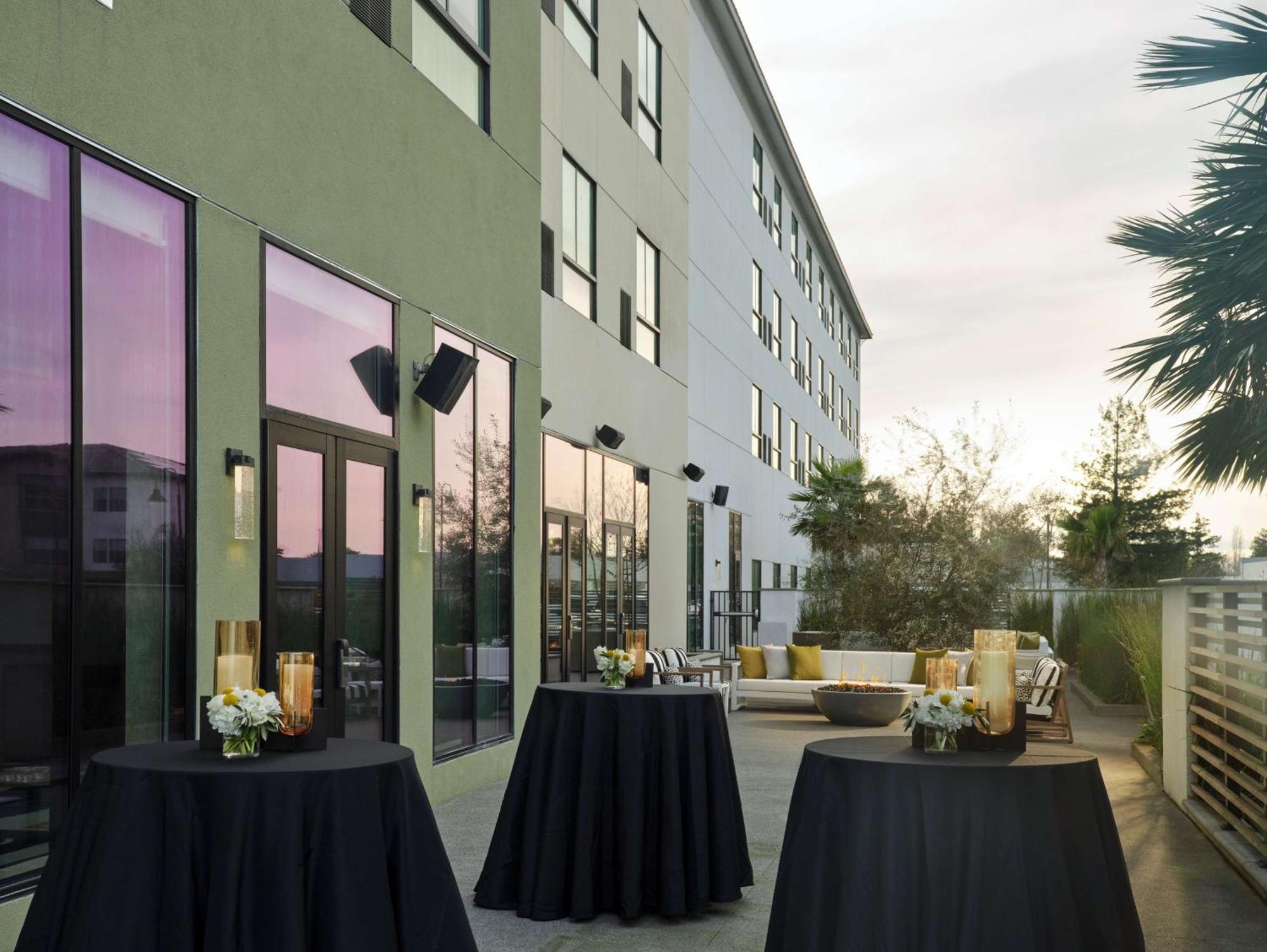 Hotel Centro Sonoma Wine Country, Tapestry Collection Hilton Rohnert Park Ngoại thất bức ảnh